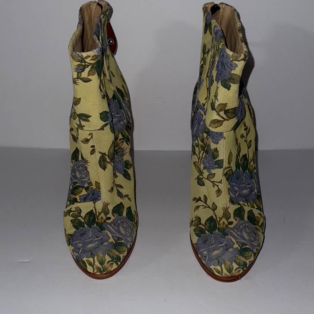 Rag & Bone Yellow Suede Floral Patterned Ankle Boots